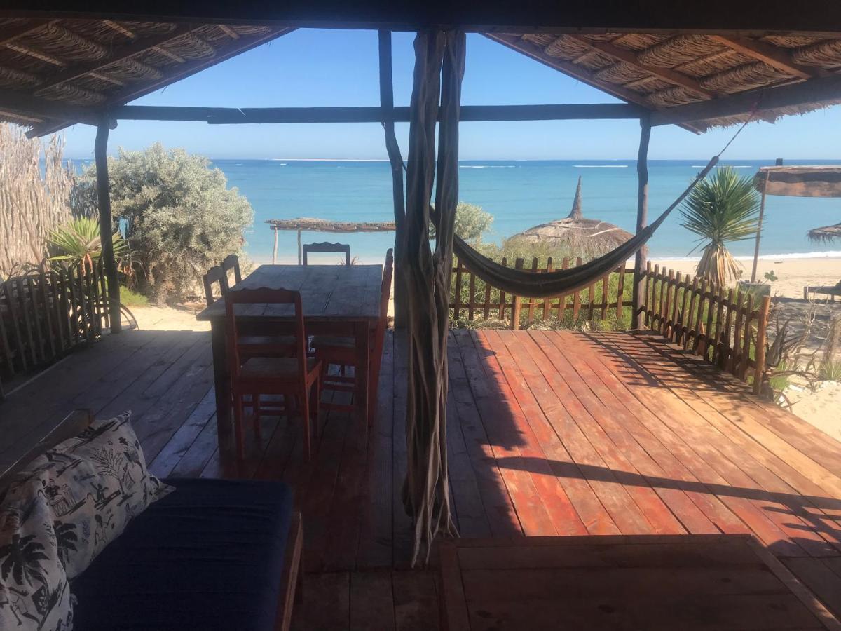 Mada Surf Ranch Hotel Anakao Buitenkant foto