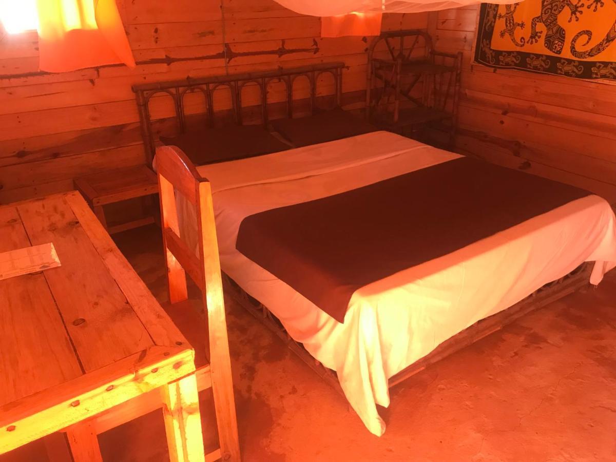Mada Surf Ranch Hotel Anakao Buitenkant foto