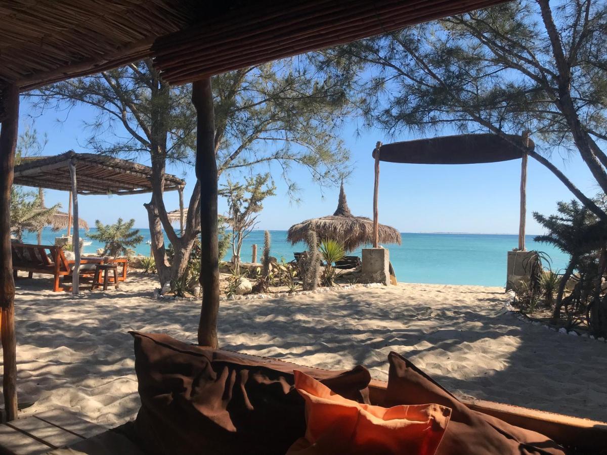Mada Surf Ranch Hotel Anakao Buitenkant foto