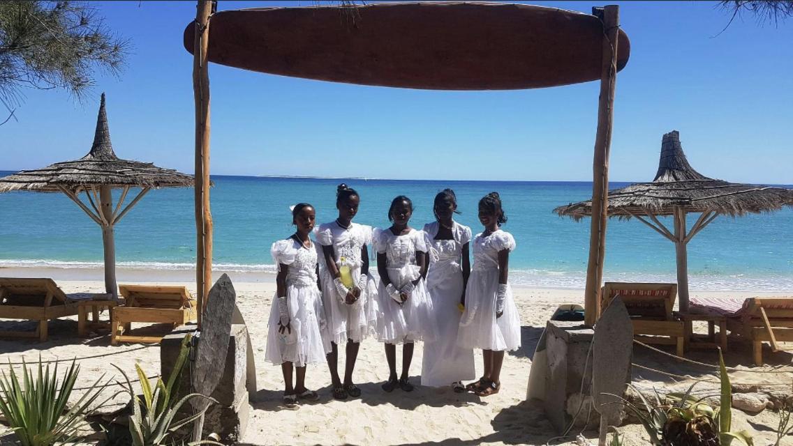 Mada Surf Ranch Hotel Anakao Buitenkant foto