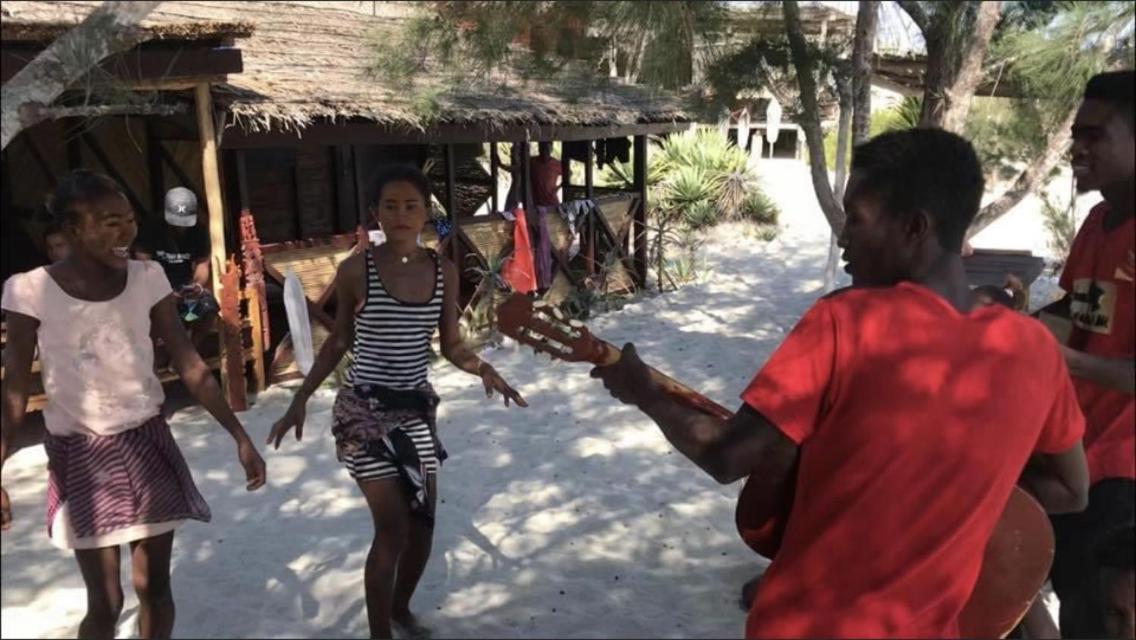 Mada Surf Ranch Hotel Anakao Buitenkant foto