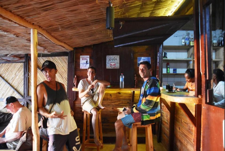 Mada Surf Ranch Hotel Anakao Buitenkant foto
